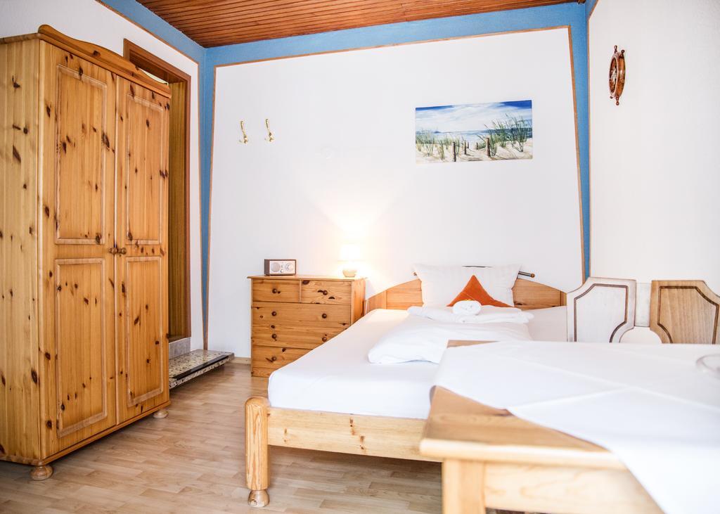 Hotel Tum Stueuermann Бюзум Екстер'єр фото