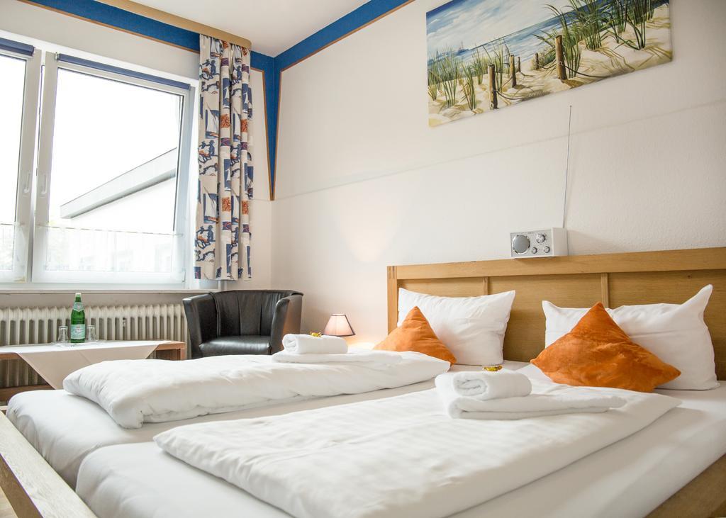 Hotel Tum Stueuermann Бюзум Екстер'єр фото